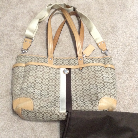 Coach Brown Jacquard Babybag - Picture 1 of 8